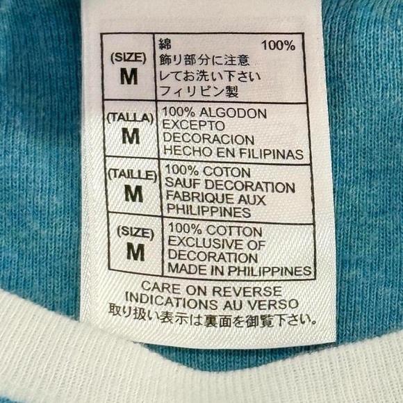 Walt Disney World Blue T-Shirt - Picture 6 of 6